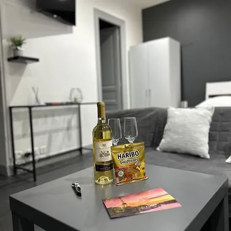 Studio 25m2 Quartier Passy Apartment *
